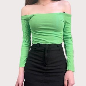 Elegant mint green of the shoulder top